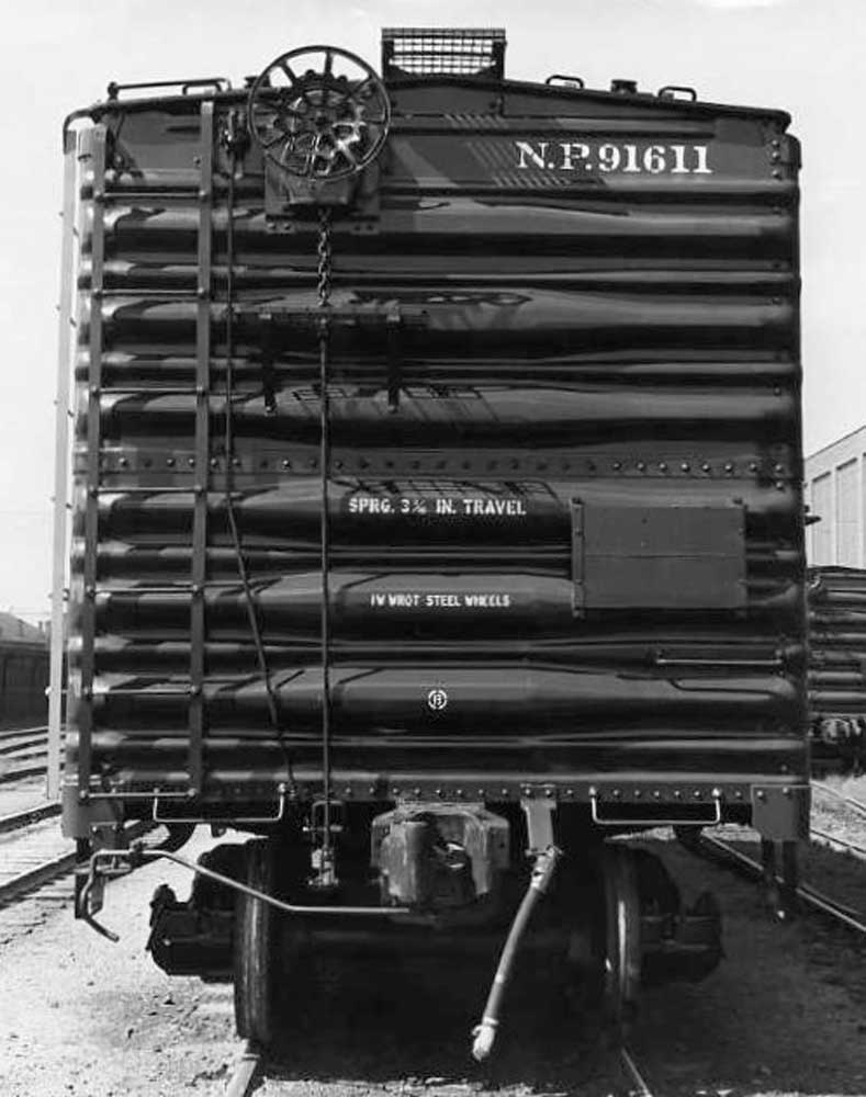 K4 G 1:24 Decals Northern Pacific Wood Ice Reefer Black 