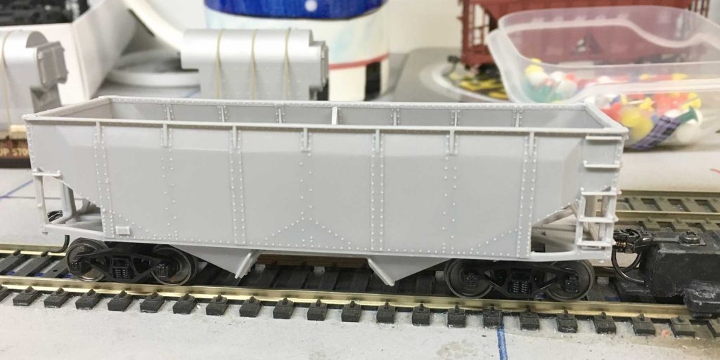 Illinois Central Enterprise offset hoppers Resin Car Works Blog